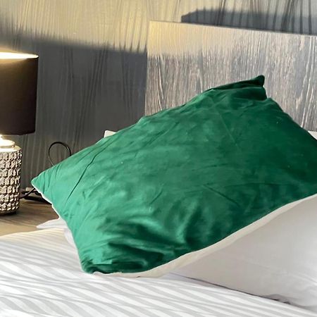 Buşteni Casa Amaヴィラ エクステリア 写真